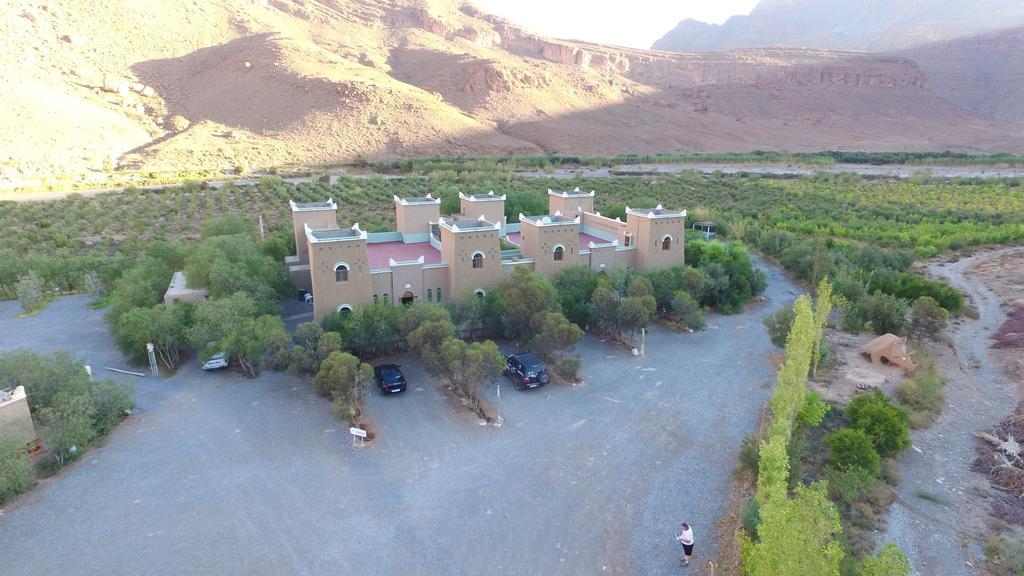 Kasbah Hotel Camping Jurassique Ifri Экстерьер фото