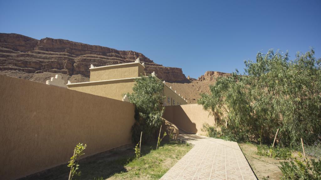 Kasbah Hotel Camping Jurassique Ifri Экстерьер фото